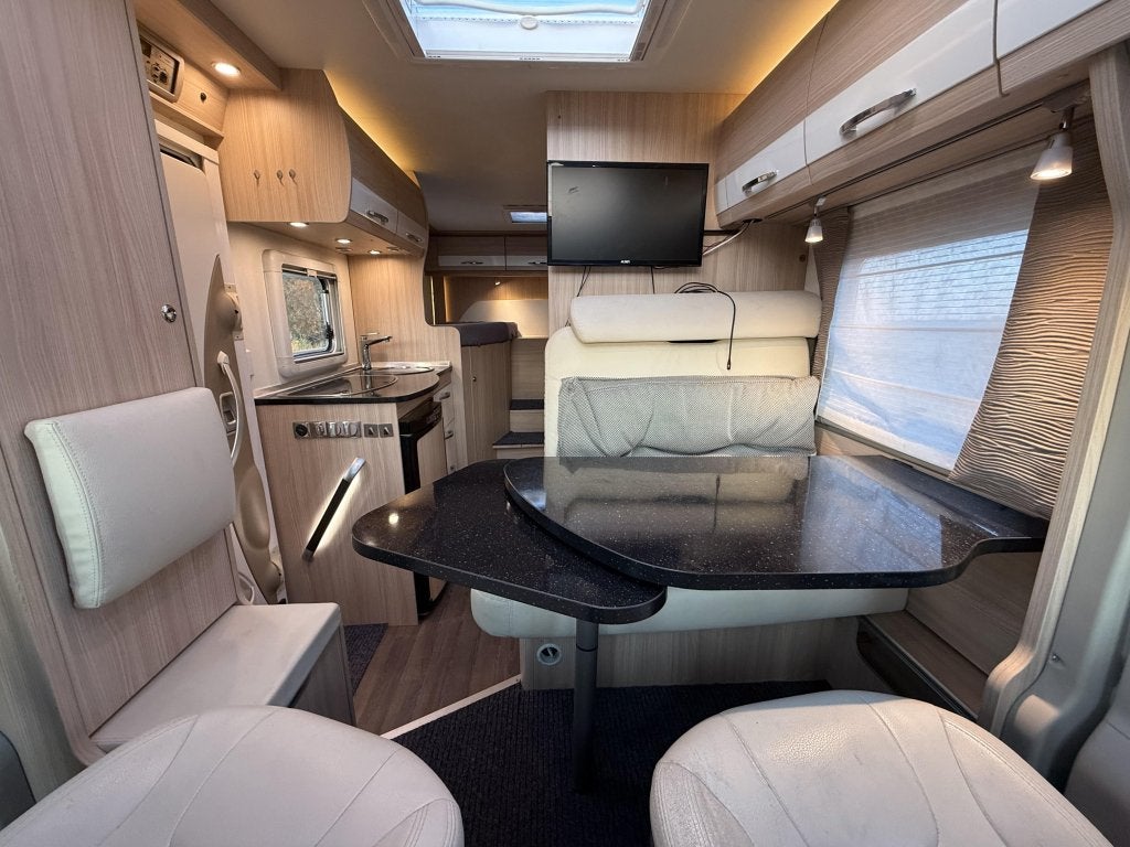 Bürstner Travel Van 620 G Aut,Lengtebed,stoelverwar, Automaat, Ringverwarming, Fiat, Koelkast