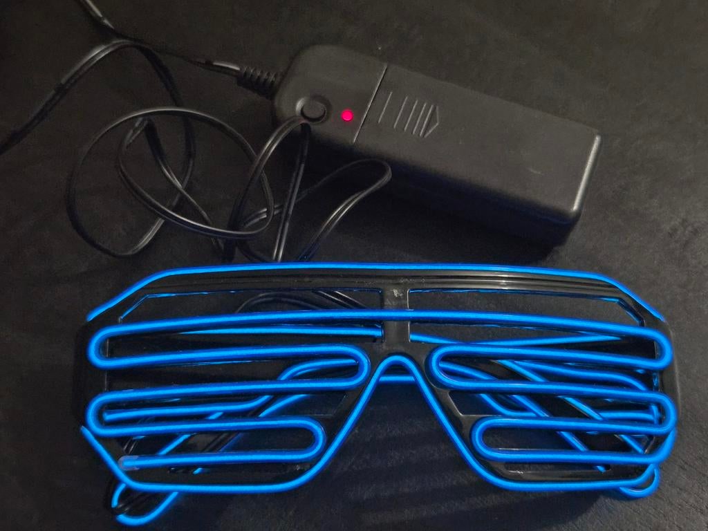 LED Lichtgevende Bril - Perfect voor Feestjes!, Ophalen of Verzenden, Nieuw, Feestartikel, Carnaval
