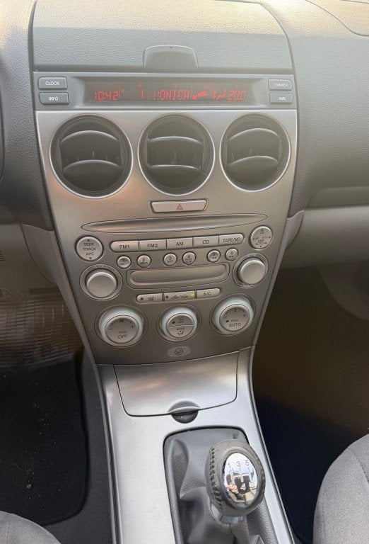 Mazda 6 1.8i Exclusive CLIMA RIJDT GOED NAP APK 12-2027, 13 km/l, Gebruikt, 4 cilinders, Bedrijf
