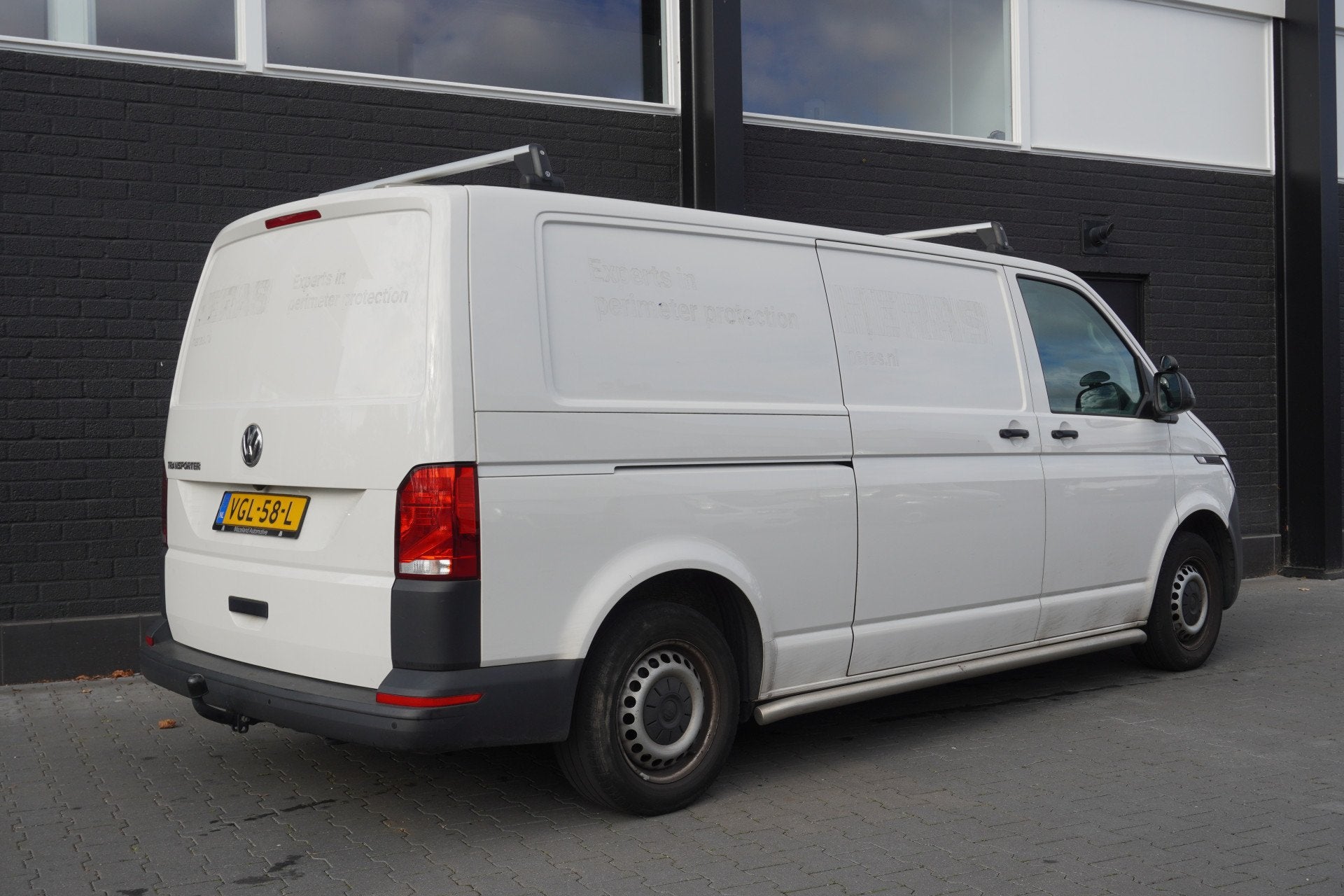 Volkswagen Transporter 2.0 TDI L2 EURO 6 - Airco - Cruise -, Voorwielaandrijving, Stof, Gebruikt, 4 cilinders