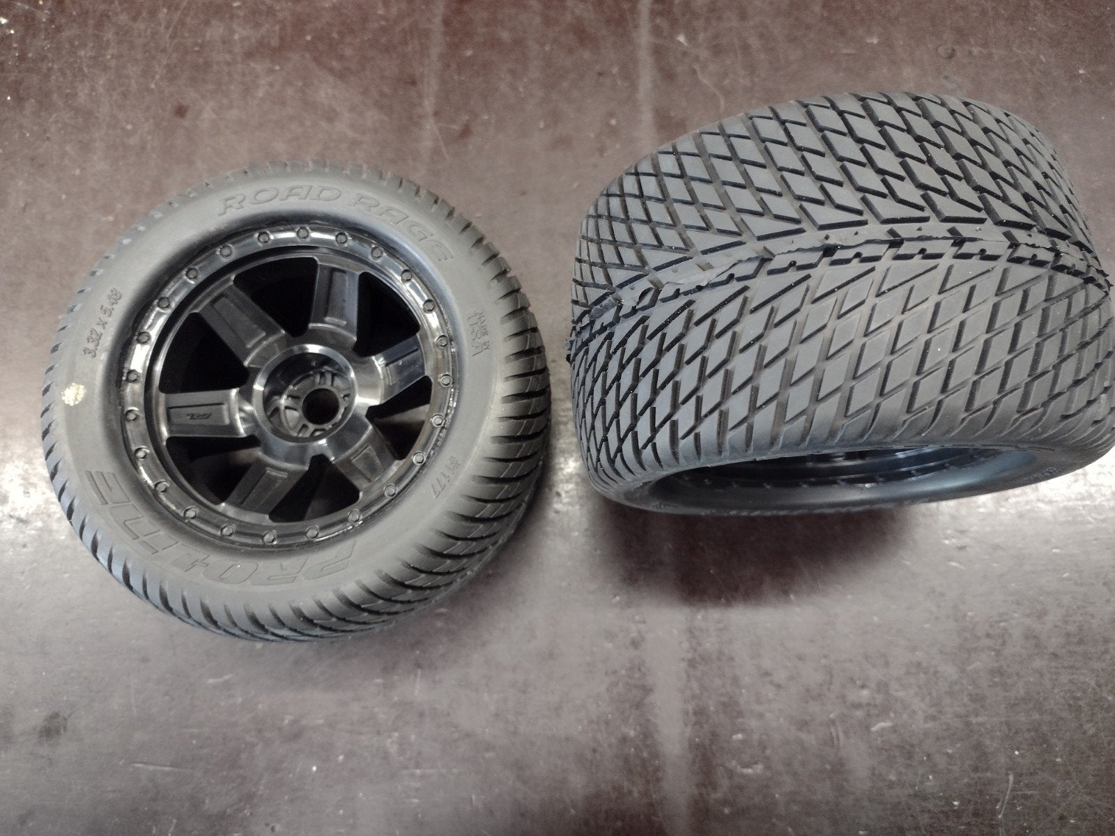 Nieuwe Proline velgen met road rage banden, Ophalen of Verzenden, Nieuw, Overige schalen, Auto offroad