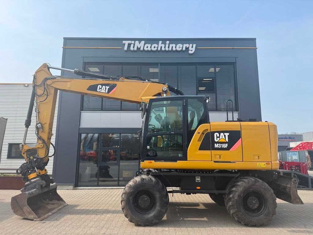Cat M316F (bj 2017), Zakelijke goederen, Machines en Bouw | Kranen en Graafmachines, Graafmachine