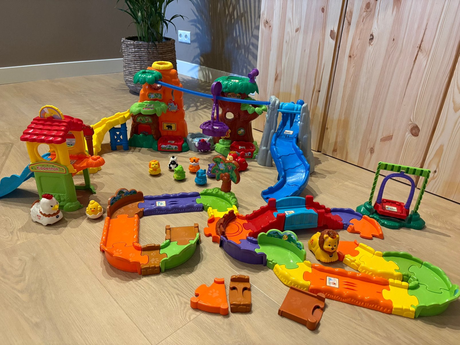 Zoef zoef dieren jungle, kippenhok, avonturenpad en dieren, Kinderen en Baby's, Ophalen, Gebruikt, 2 tot 4 jaar