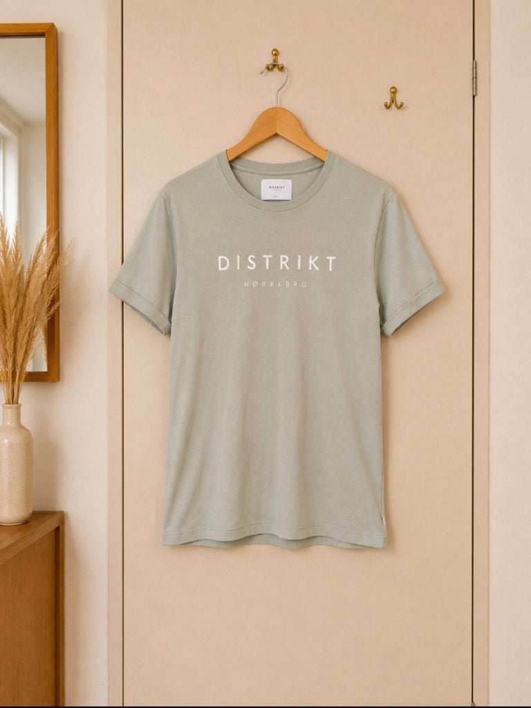 Shirt Distrikt L, Maat 52/54 (L), Ophalen of Verzenden, Grijs, Gedragen