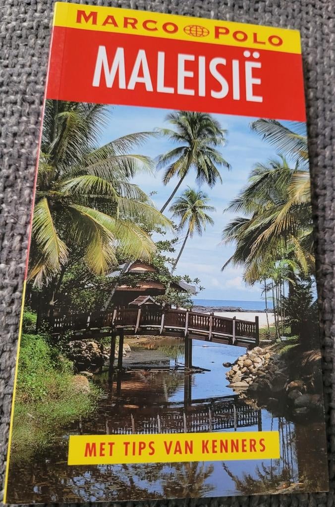 C. Schneider - Maleisie Marco polo gids kuala lumpur Maleisi, Ophalen of Verzenden, Europa, Reisgids of -boek, Marco Polo