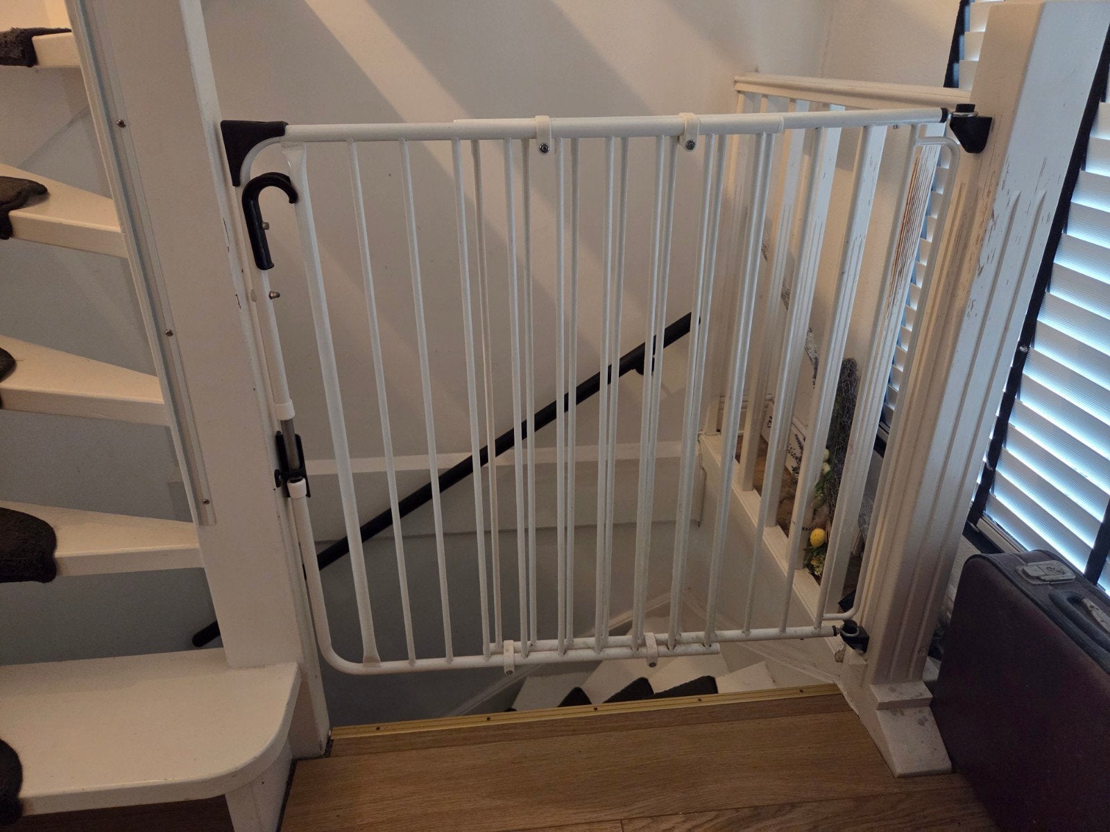 2x Wit metalen traphekje / deurhekje - klemhekje, Kinderen en Baby's, Ophalen, Zo goed als nieuw, Metaal of IJzer, 115 cm of meer