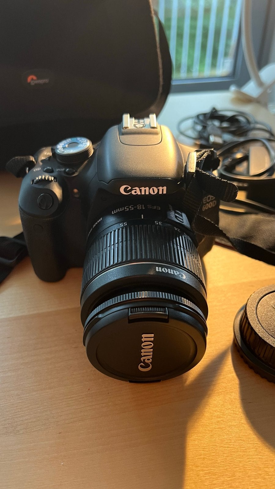 Canon EOS 600D Spiegelreflexcamera met 18-55mm lens, Spiegelreflex, Canon, Zo goed als nieuw, 4 t/m 7 keer