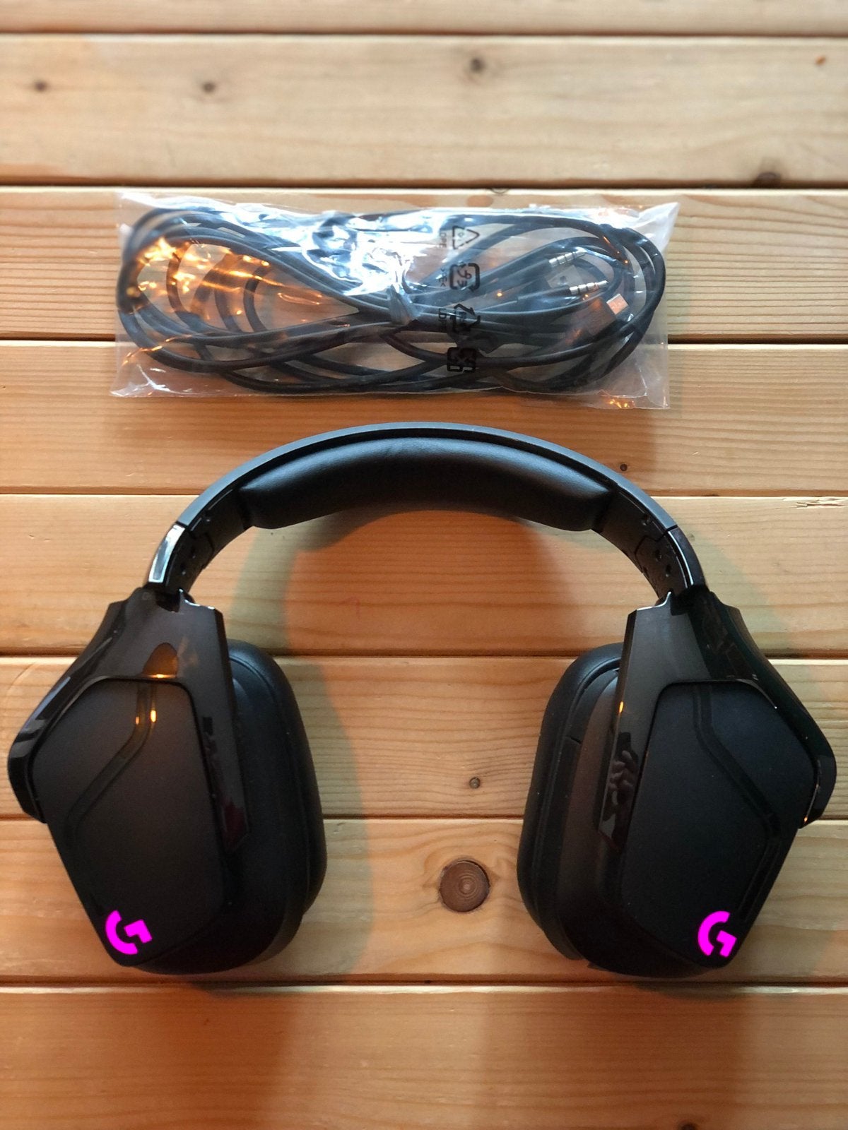 Draadloze headset Logitech G935, Computers en Software, Headsets, Ophalen, Zo goed als nieuw