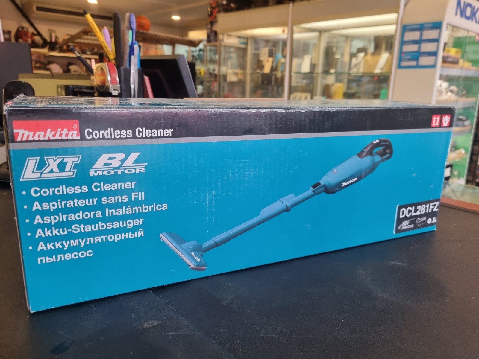Makita DCL281FZ Accu Stofzuiger - Snoerloos en Krachtig, Witgoed en Apparatuur, Stofzuigers, Ophalen of Verzenden, Minder dan 1200 watt