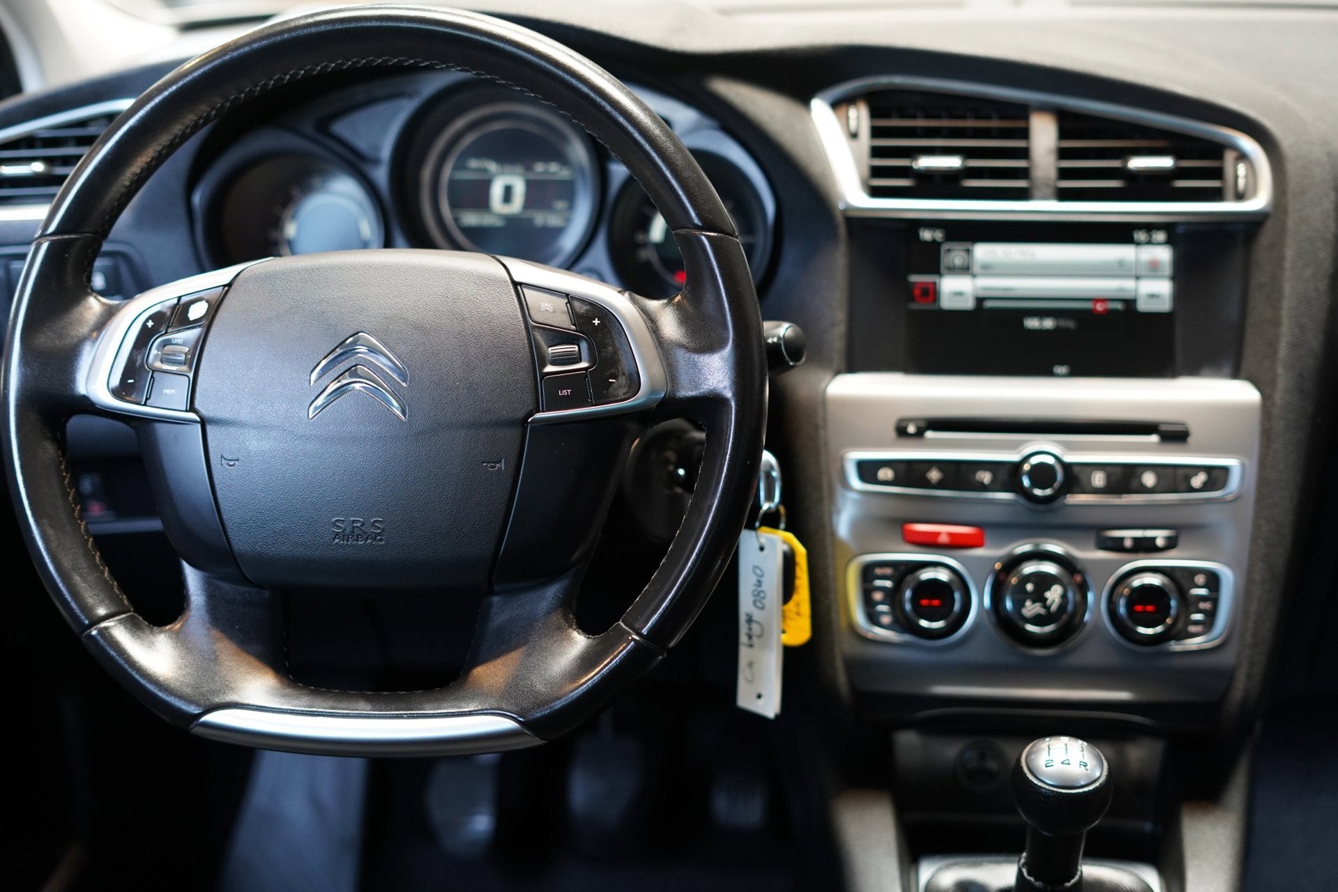Citroen C4 1.2 PureTech Feel Collection | NAVI | AIRCO | CRU, Parkeersensor, Gebruikt, Euro 6, 1199 cc