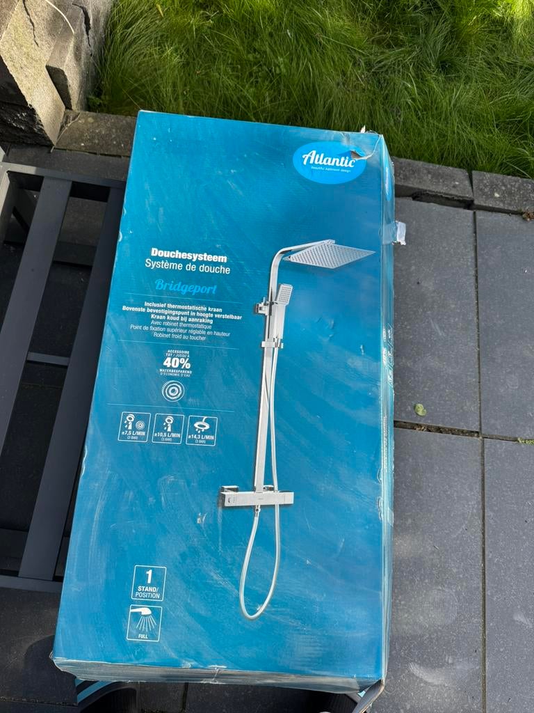 Luxe Atlantic douchesysteem + Regendouche set nieuw in doos, Ophalen of Verzenden, Zo goed als nieuw, Koper, Douche