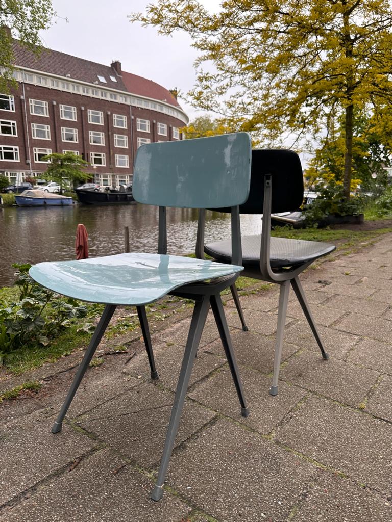 2 Friso Kramer Ahrend De Cirkel Result Pd37 stoelen, Huis en Inrichting, Stoelen, Ophalen, Gebruikt, Twee, Zwart