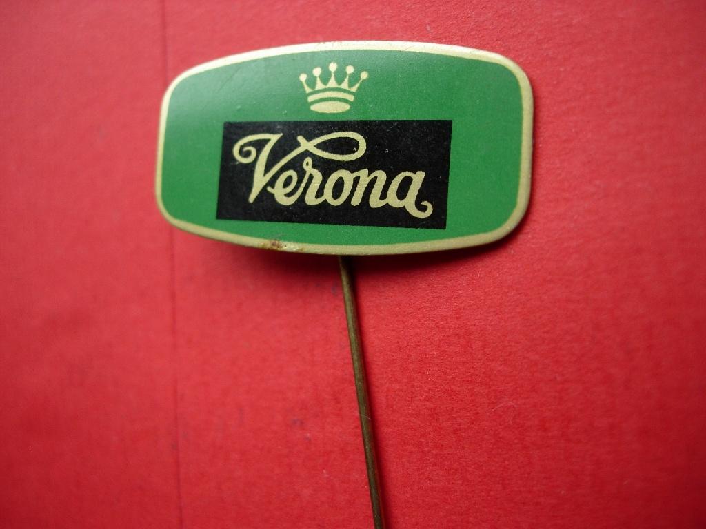 speldje van VERONA, Verzenden, Zo goed als nieuw, Merk, Speldje of Pin