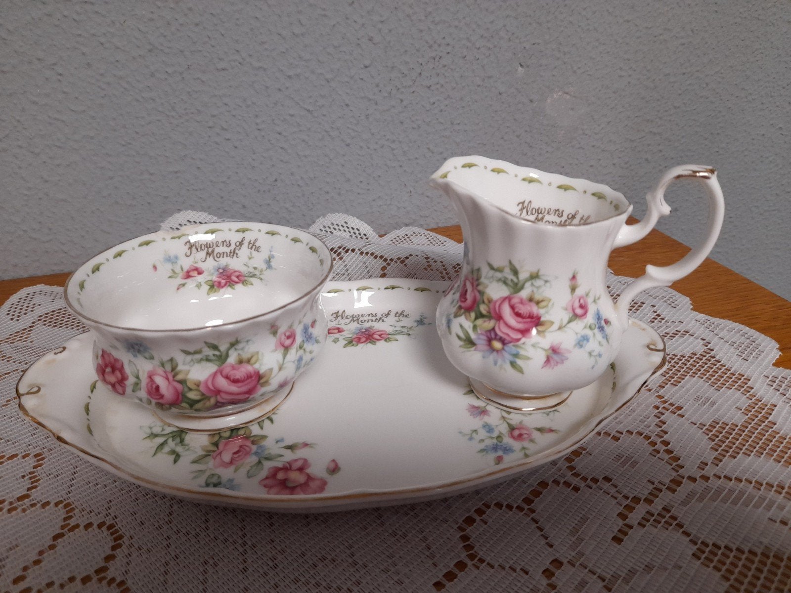 Royal albert flower of the month roomset chip suiker pot, Ophalen of Verzenden