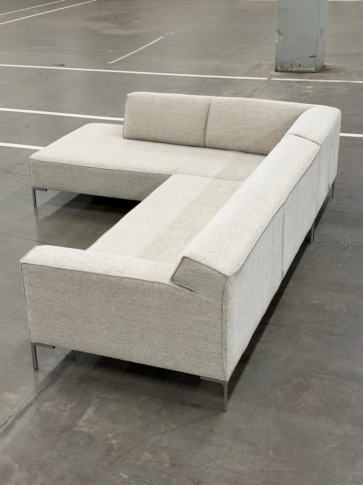 Design on Stock Bloq XXL | Sand | NIEUWSTAAT + Garantie, Huis en Inrichting, Metaal, Hoekbank, 300 cm of meer, Ophalen of Verzenden