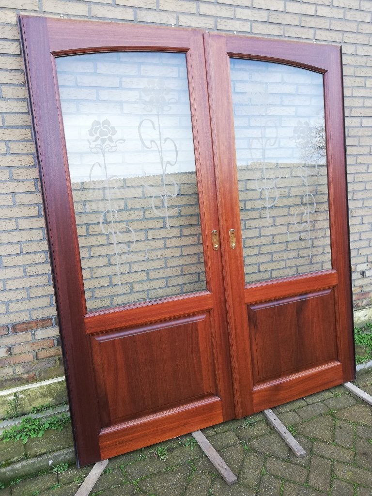 Merantie schuifdeuren incl rails en architraven 218x186br, Ophalen