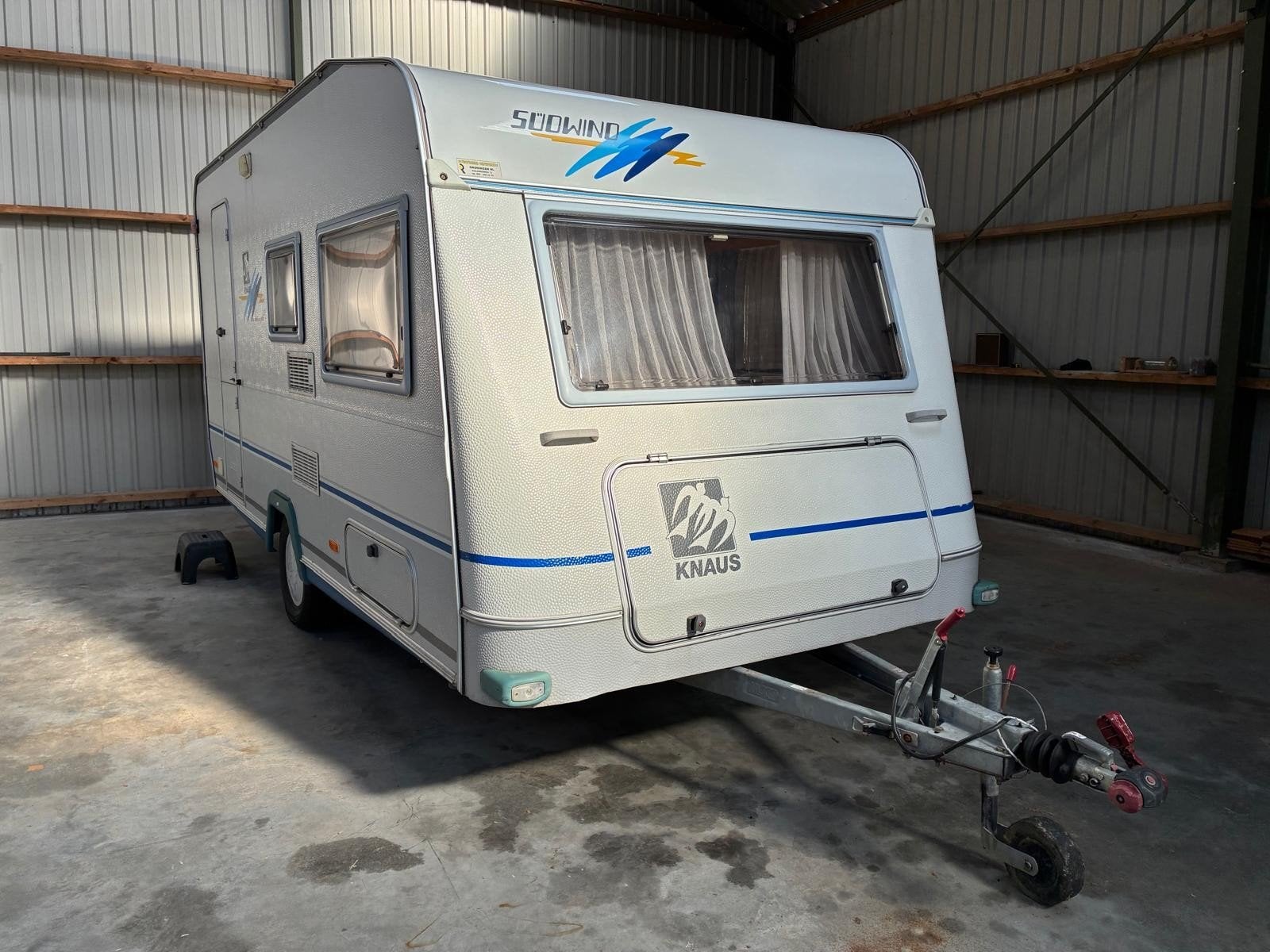 Knaus Südwind C 400 TS, Standaardzit, Particulier, 4 tot 5 meter, Knaus