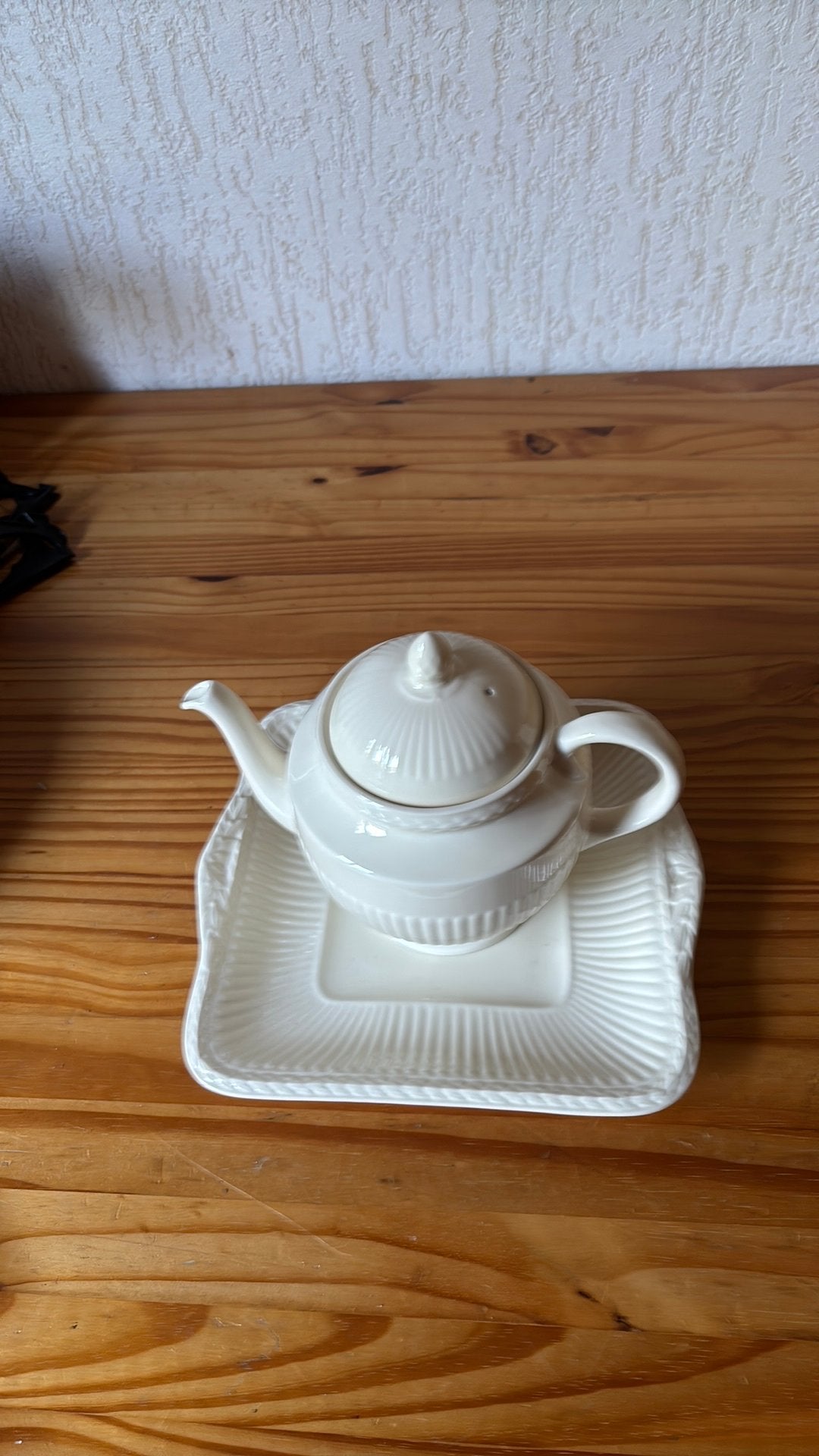 Wedgwood theepot en schaal, Ophalen of Verzenden