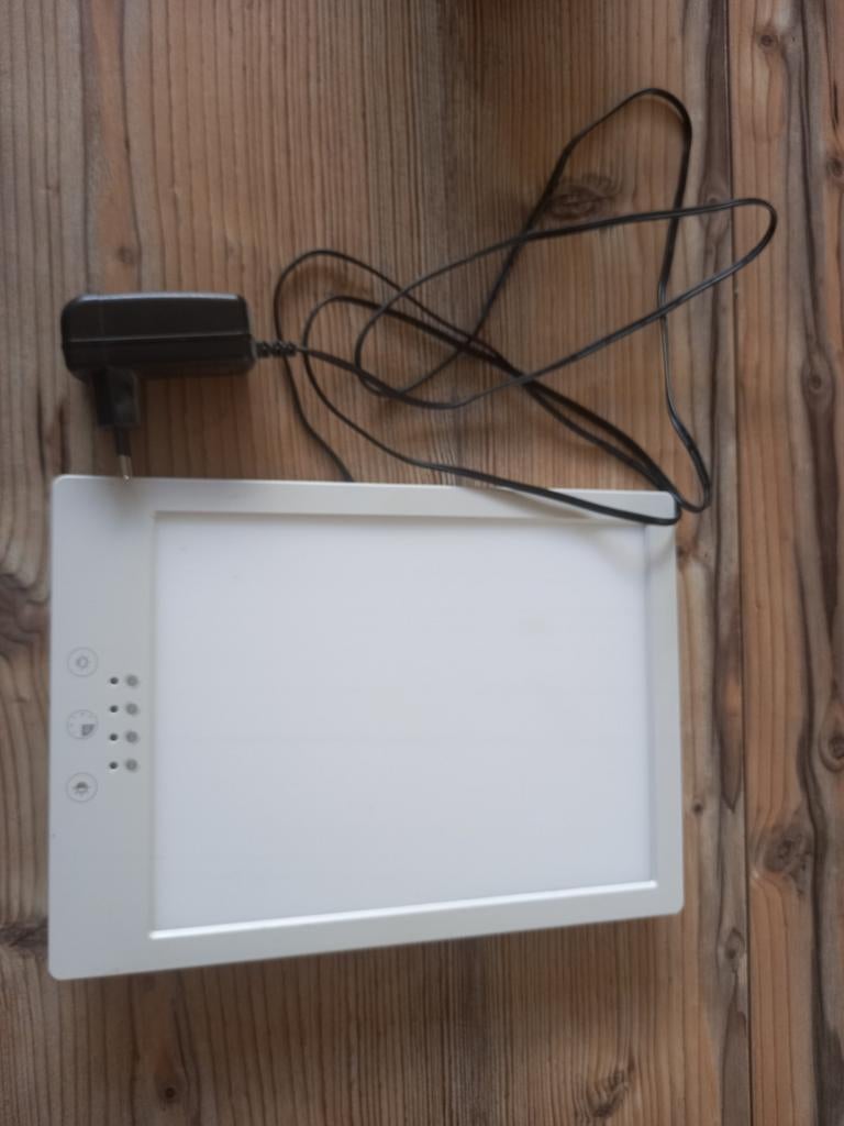 UV lamp lichttherapie 10000 lux, Witgoed en Apparatuur, Persoonlijke-verzorgingsapparatuur, Ophalen of Verzenden, Hand- en Voetverzorging