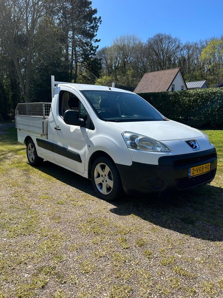 Peugeot Partner 1.6 HDI 66KW 190C Pick UP 2011, Voorwielaandrijving, Stof, 625 kg, 4 cilinders
