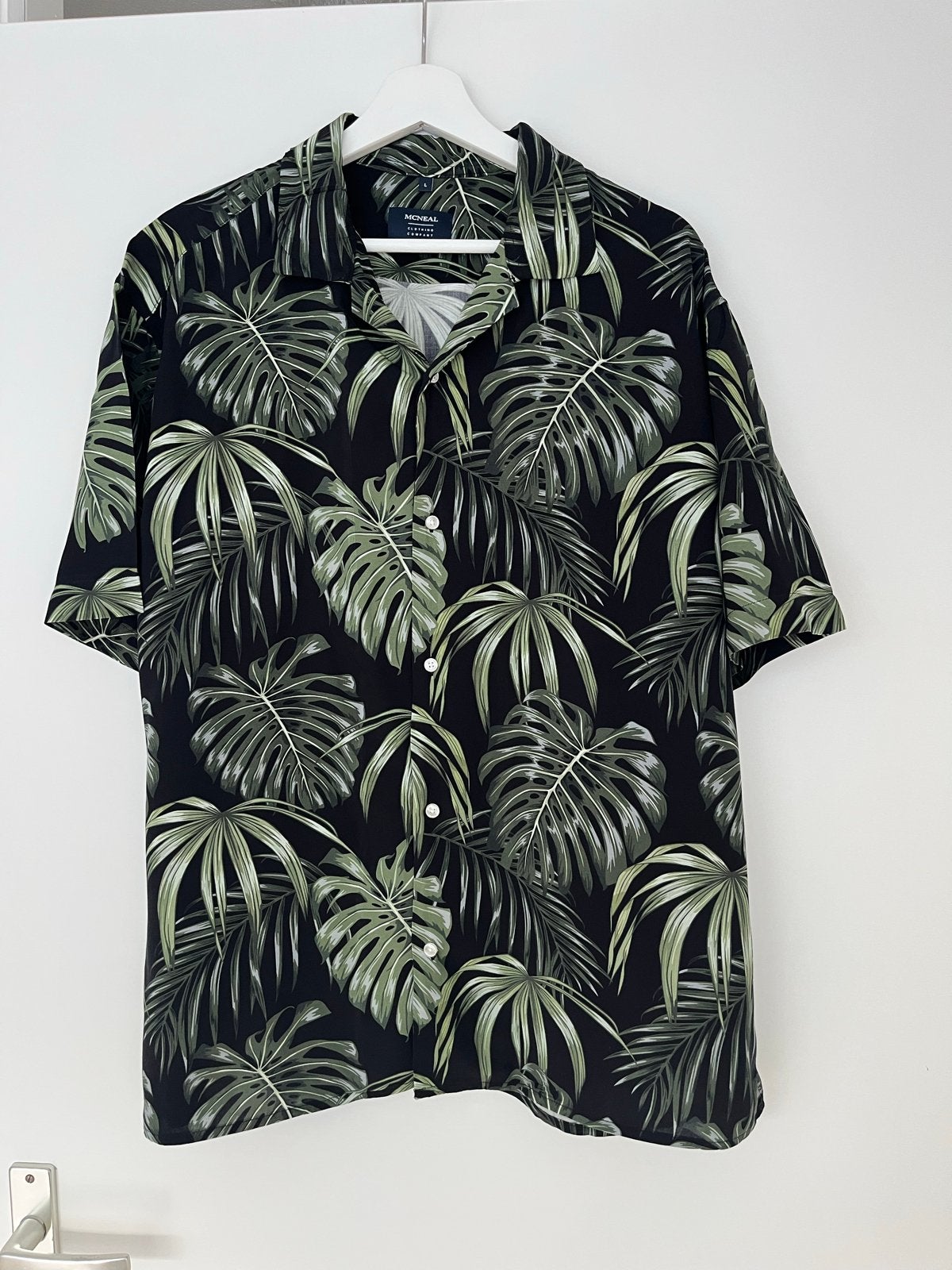 McNeal Heren Overhemd Maat L Nieuw met Tropische Print, Kleding | Heren, Ophalen of Verzenden, Nieuw, Zwart, Halswijdte 41/42 (L)
