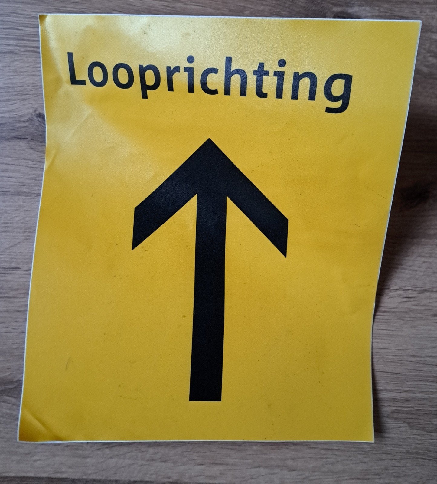 Vloer sticker Corona looprichting pijl 25 cm bij 30 cm, Ophalen of Verzenden, Zo goed als nieuw
