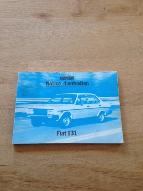 Handleiding/Instructieboekje      Fiat 131     1977    Frans, Verzenden