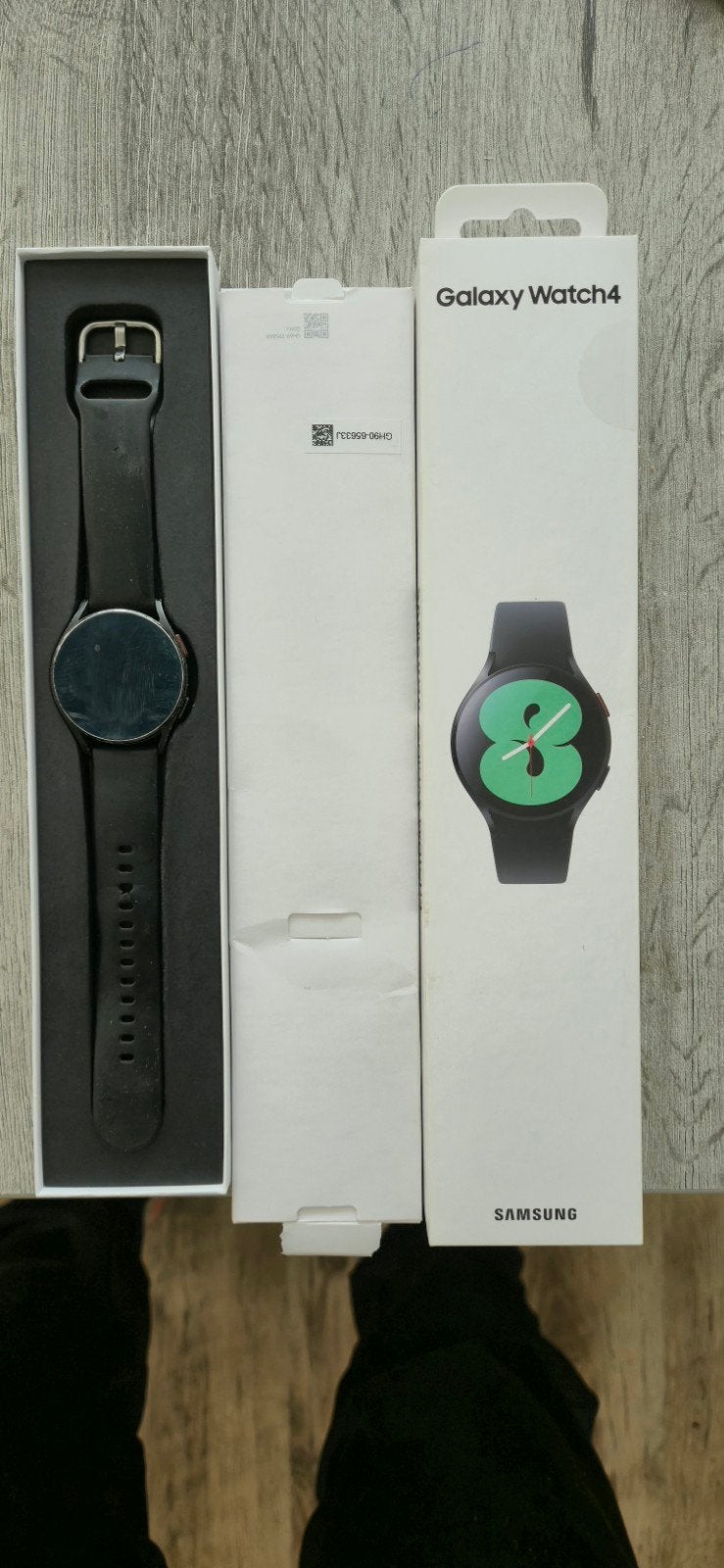 Zgan smartwatch 4 helemaal compleet  vrpr 100, Sieraden, Tassen en Uiterlijk, Smartwatches, Ophalen of Verzenden, Zo goed als nieuw