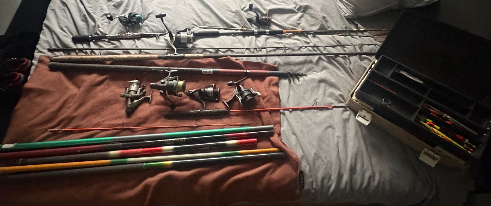 Diverse vishengels en molens, Watersport en Boten, Ophalen, Gebruikt, Complete hengel