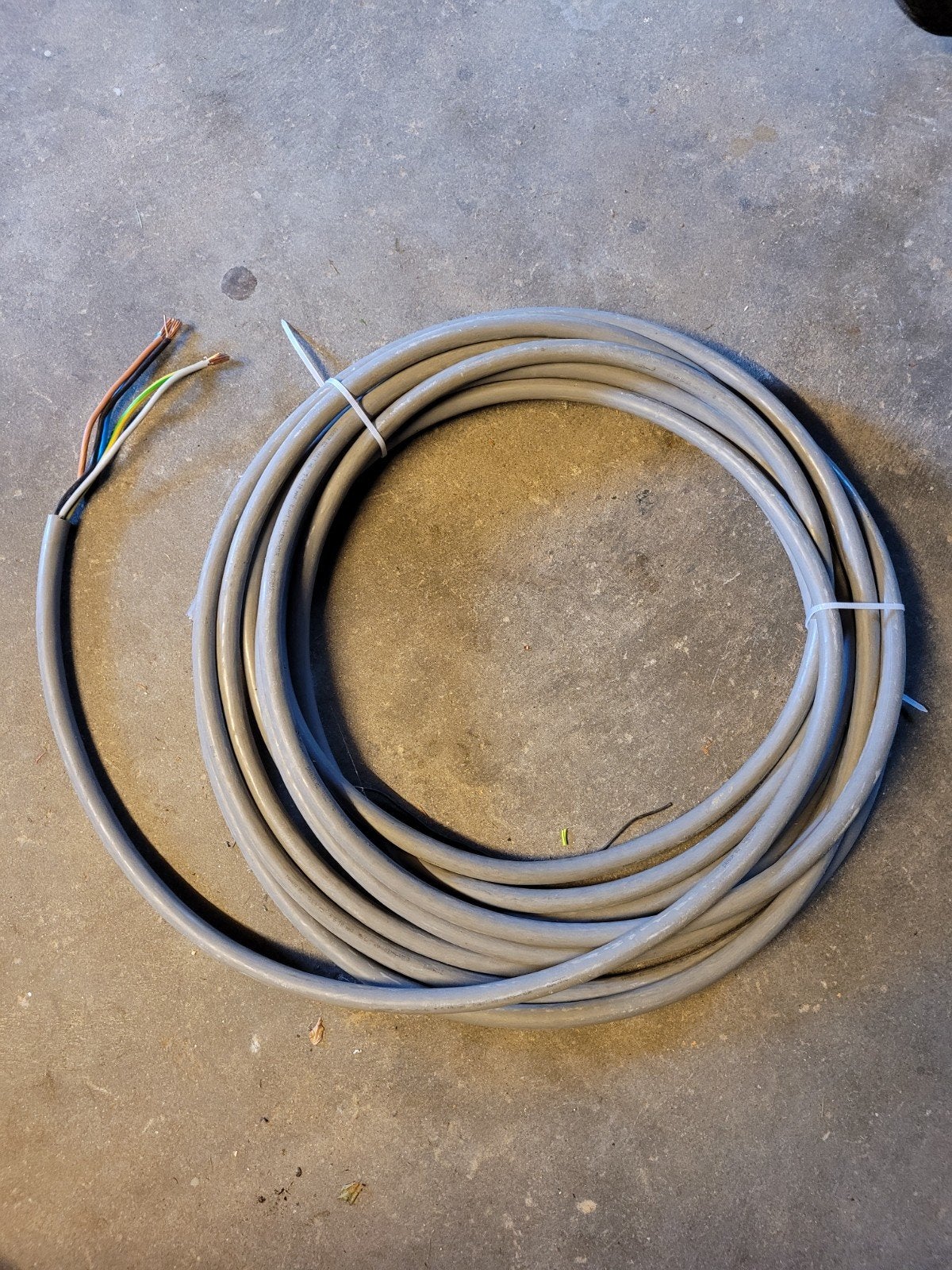 Draka vult 5-aderige kabel 10mm2 - 14,3 meter, Ophalen of Verzenden, Gebruikt, Draka, Kabel of Snoer