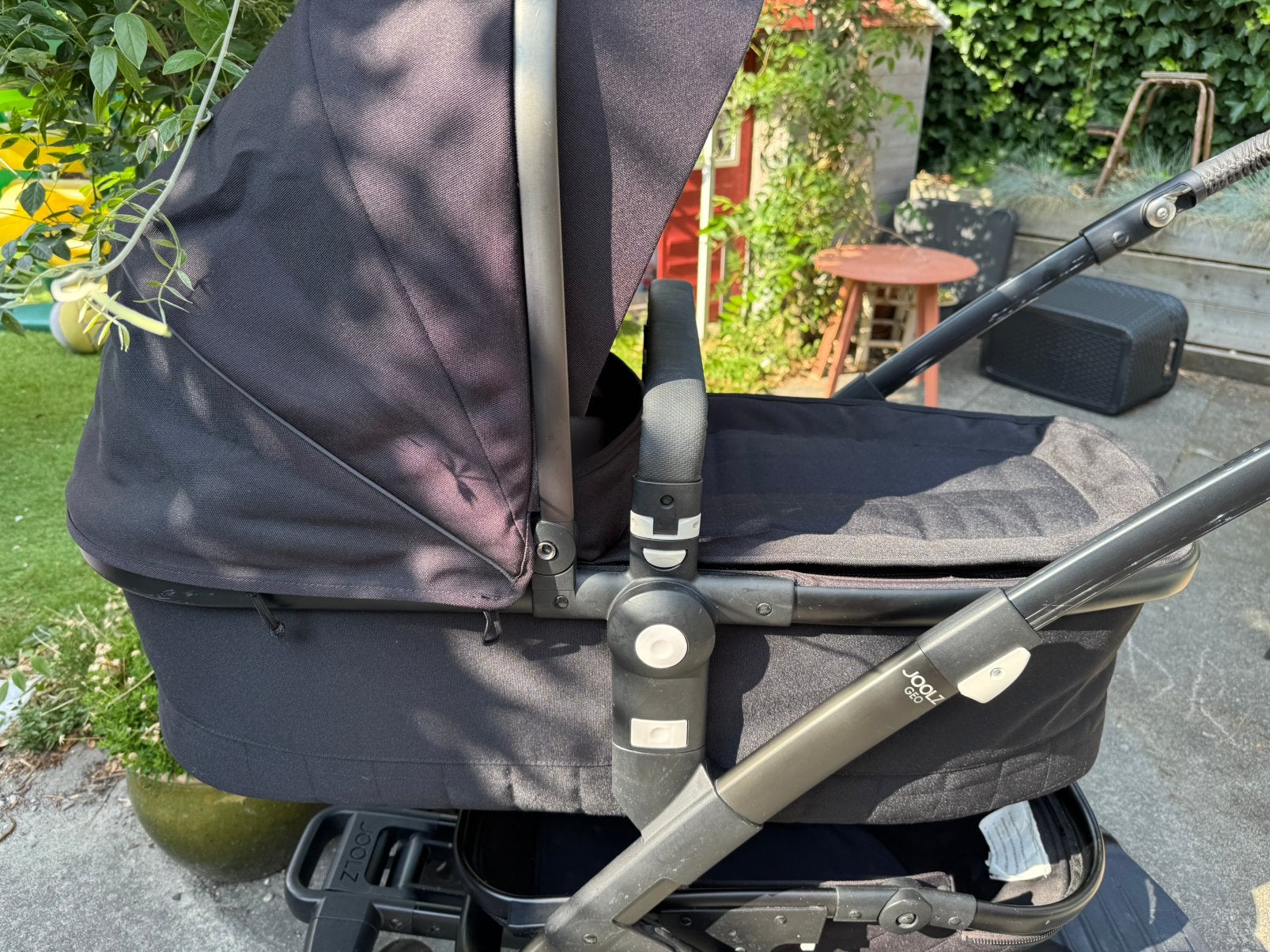 Joolz geo 2 brilliant black met meerijdplankje en regenhoes, Kinderen en Baby's, Kinderwagens en Combinaties, Ophalen, Gebruikt