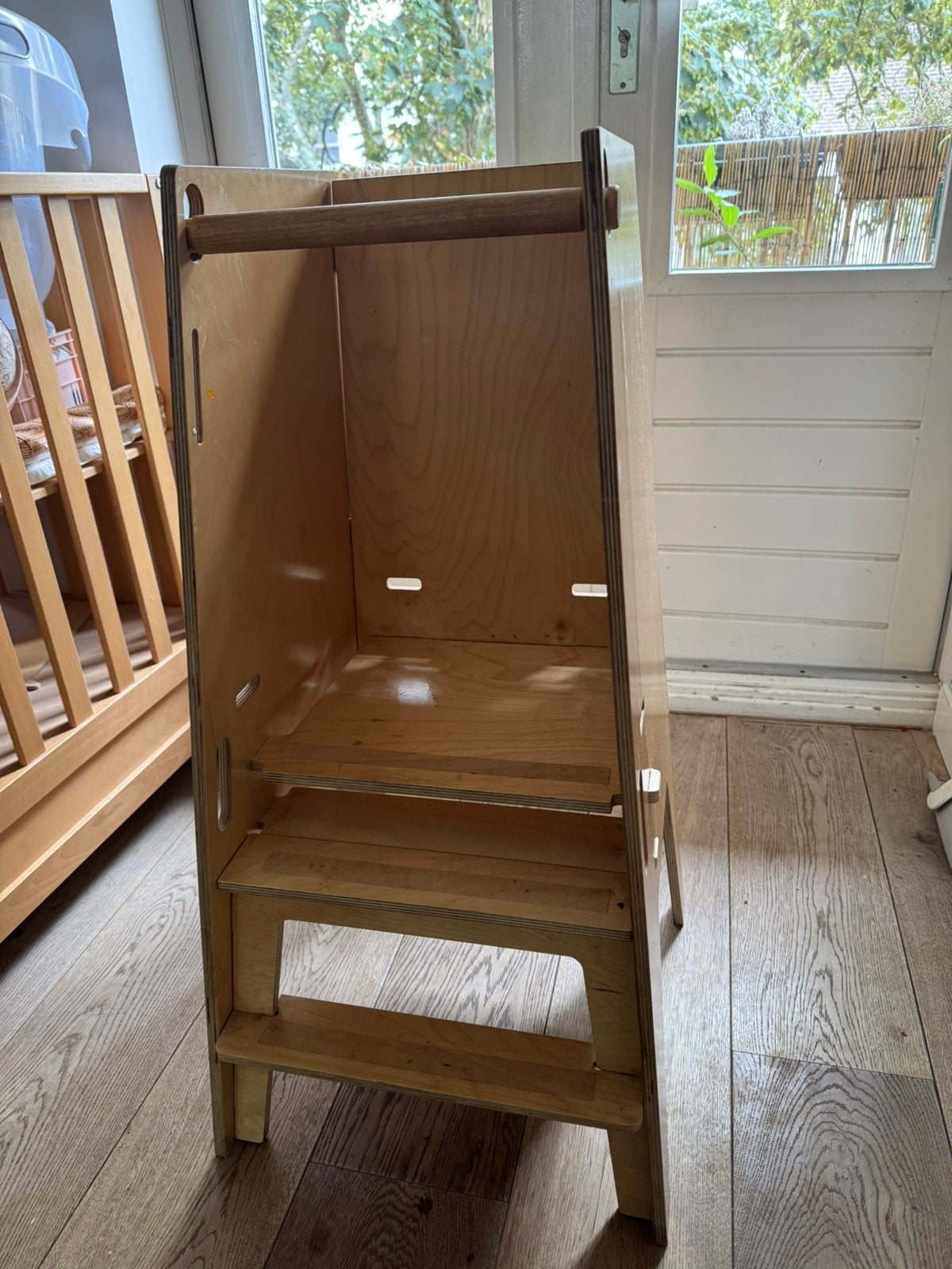Montessori leertoren ‘sous chef toddler tower’, Ophalen, Gebruikt