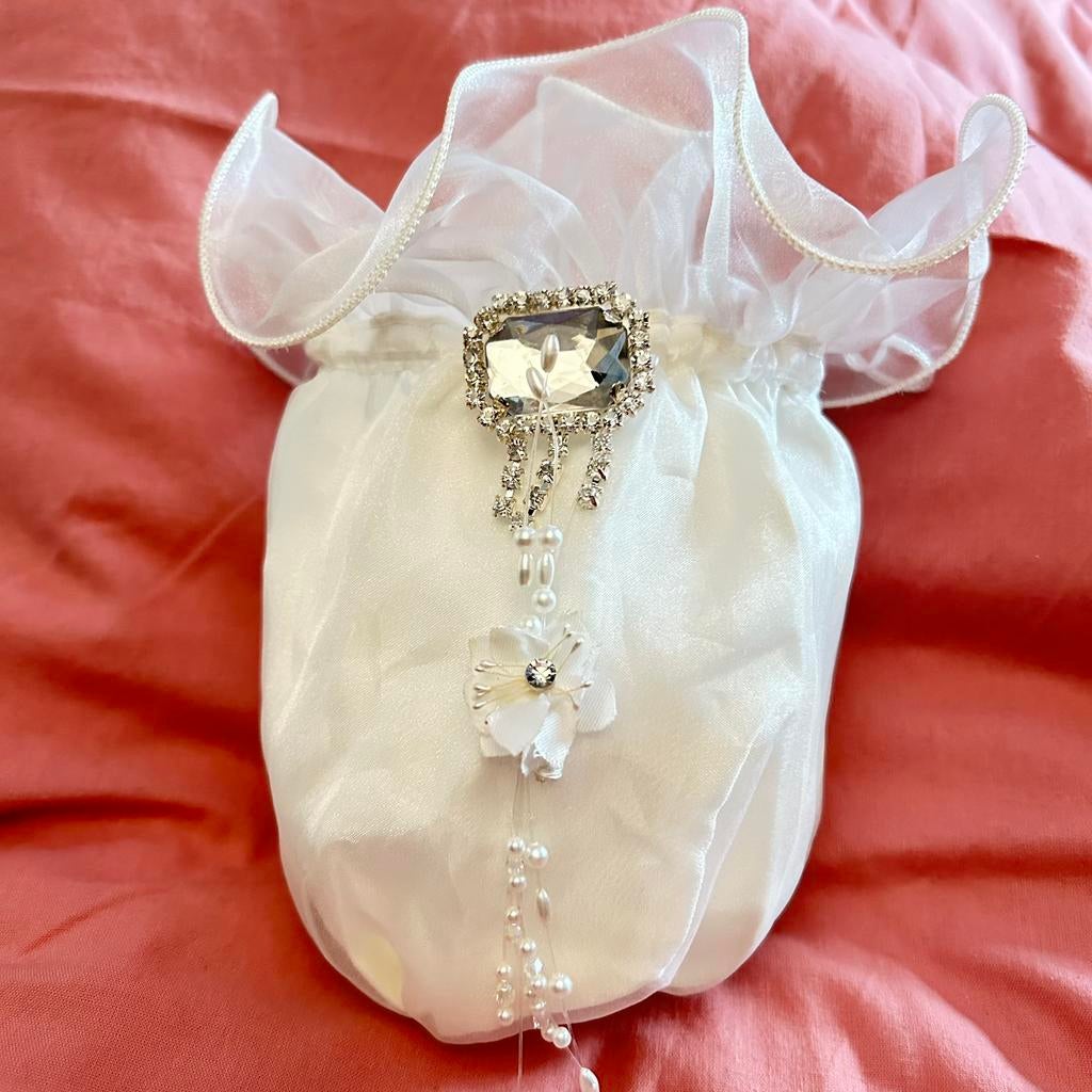Vintage bruids - of communie tasje met vintage broche, Ophalen of Verzenden, Zo goed als nieuw, Accessoires, X