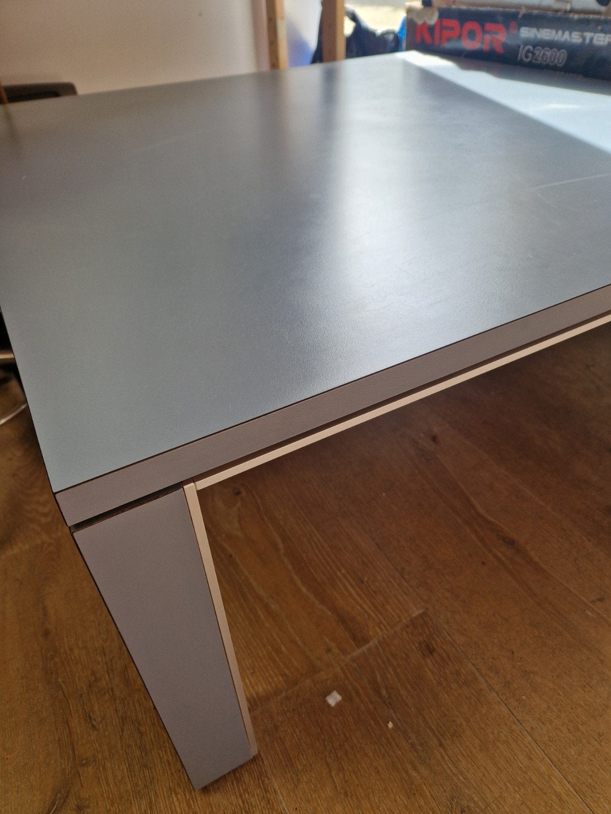 Leolux salontafel - Grijs/blauw, modern design, Ophalen, Overige materialen, 50 tot 100 cm, 50 tot 100 cm