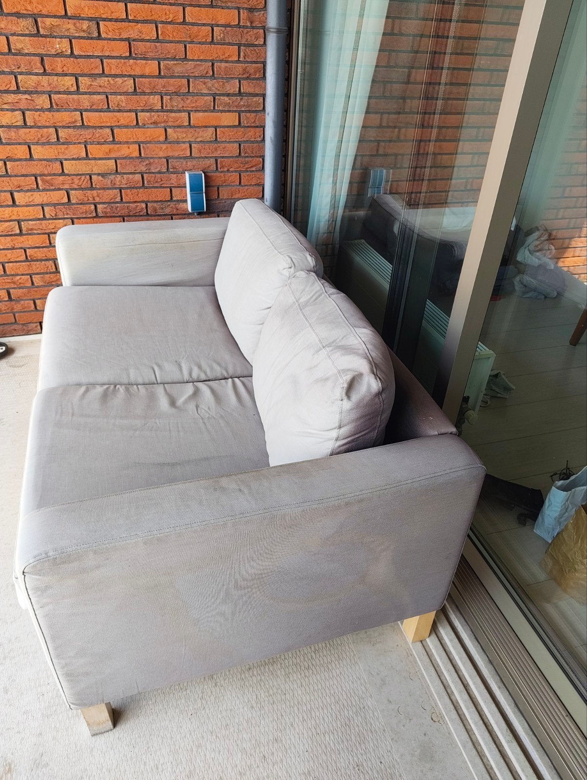 Sofa grey 170x90cm Pickup until sunday, Huis en Inrichting, Banken | Sofa's en Chaises Longues, Ophalen, Gebruikt