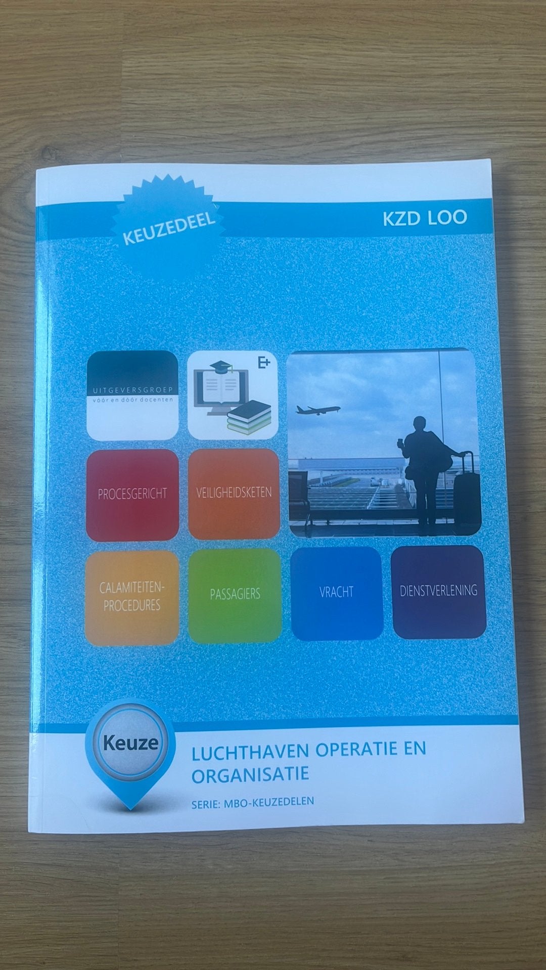 Kzd Luchthaven operatie en organisatie, Boeken, Ophalen of Verzenden, Nieuw, Overige niveaus, Overige vakken