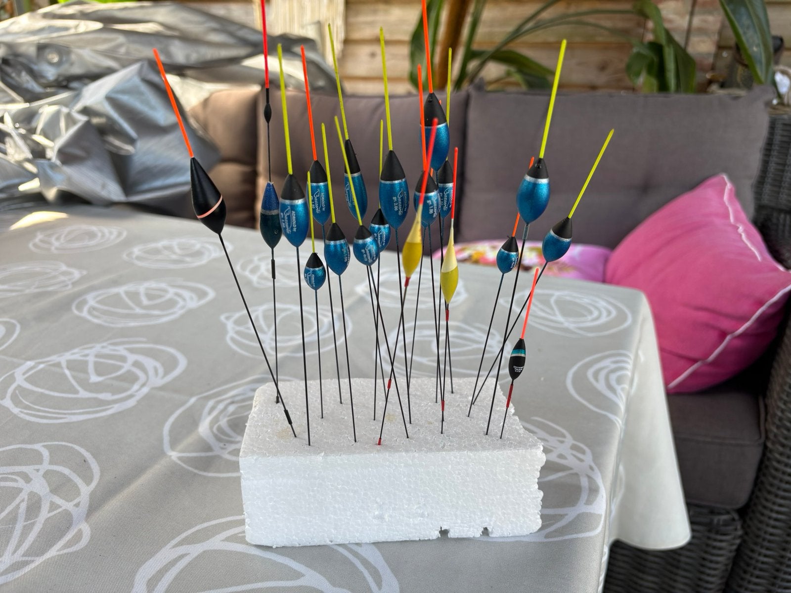 Dobbers, Ophalen, Zo goed als nieuw, Dobber of Lood