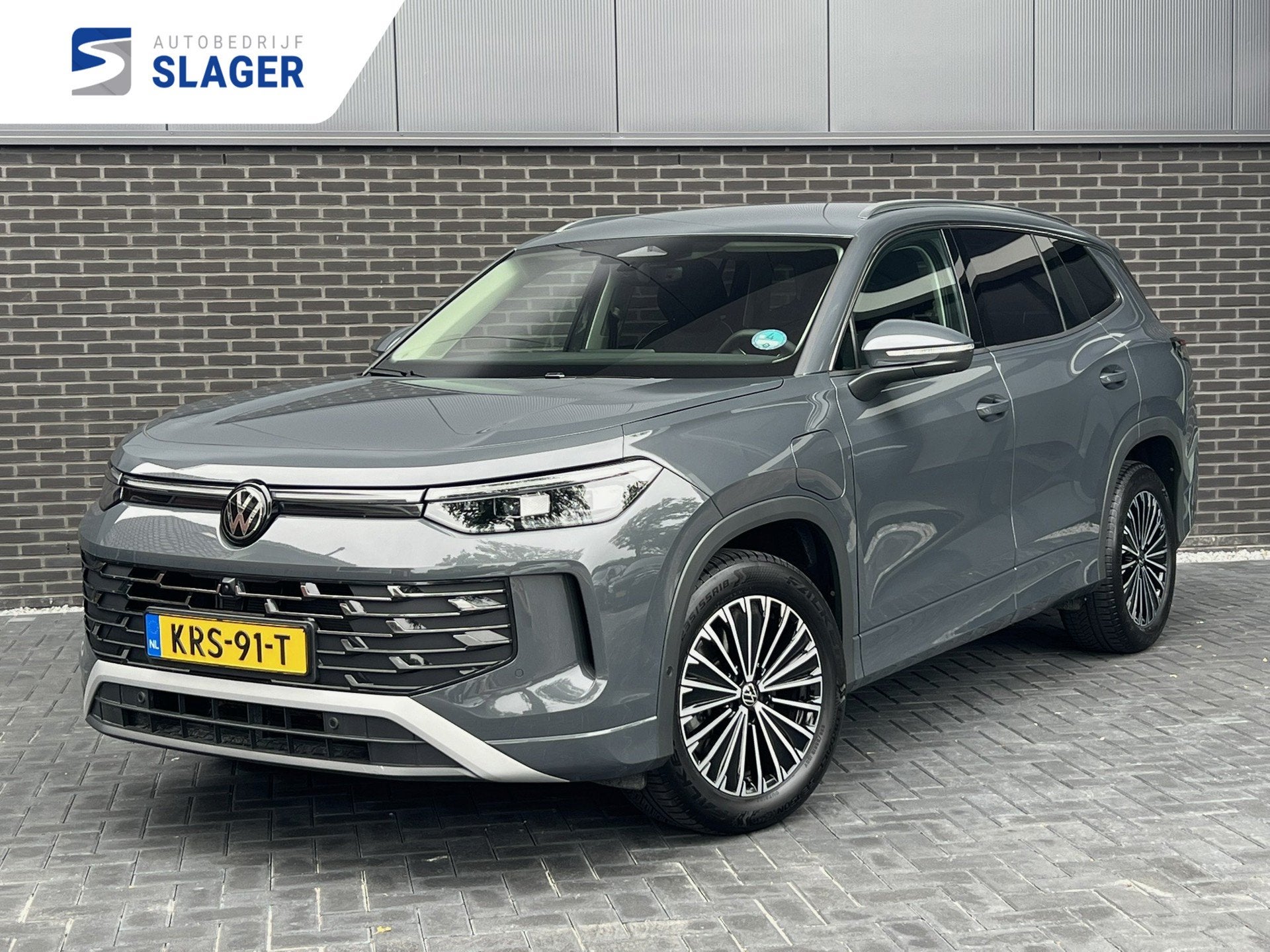Volkswagen Tayron 1.5 eHybrid 272PK Elegance | Trekhaak | 36, Euro 6, 4 cilinders, 2000 kg, 1848 kg