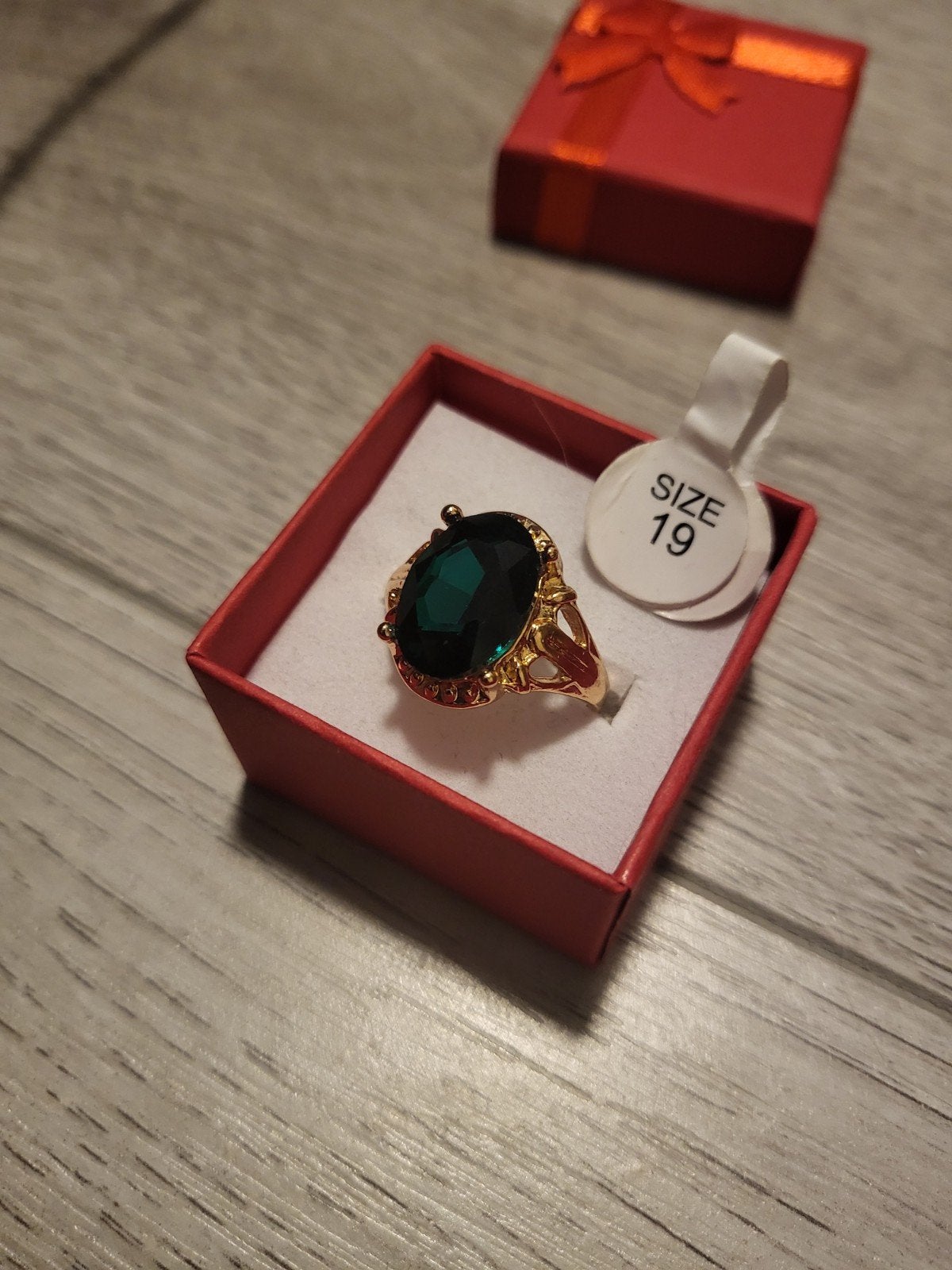 Nieuwe Donkergroene Diamant Ring - Maat 19, 18 tot 19, IJzer of Staal, Nieuw, Ophalen of Verzenden