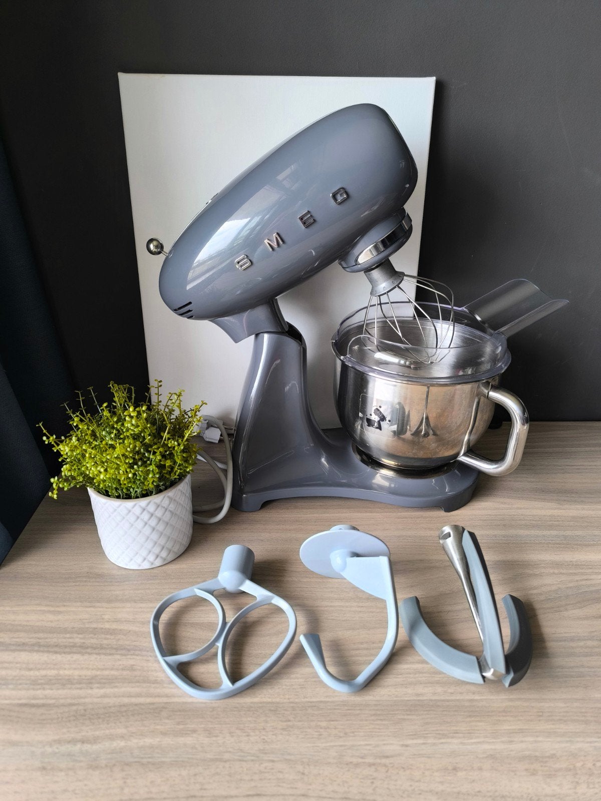 Smeg Keukenmachine - SMF03GREU, compleet in doos., Witgoed en Apparatuur, Ophalen, 4 liter of meer, 3 snelheden of meer, Zo goed als nieuw