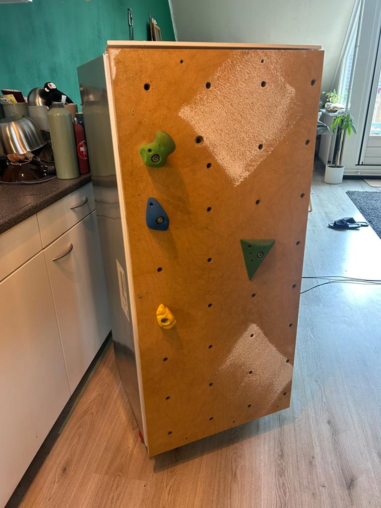 Inbouw koelkast met vriesvak en creatief klimwand front, Ophalen, 150 tot 200 liter, Gebruikt, 120 tot 140 cm