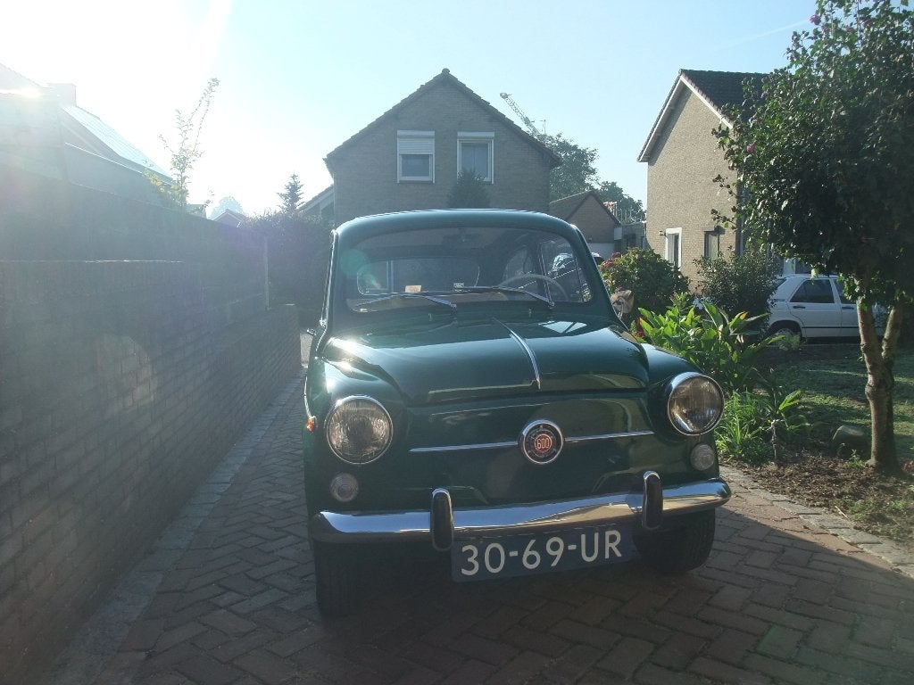 Fiat 600 0.8 E 1972 geheel opgeknapt, foto 2