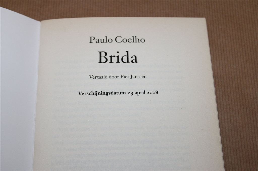 Brida. Voorpublicatie. Paulo Coelho., Boeken, Ophalen of Verzenden, Zo goed als nieuw