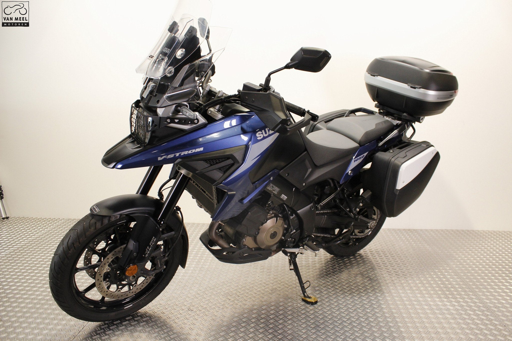 Suzuki DL1000; V-STROM (bj 2024), Motoren, Motoren | Suzuki, Lange Dreef 12
4131NH  Vianen, NL, Suzuki, Bedrijf, Klantenservice@suzuki.nl