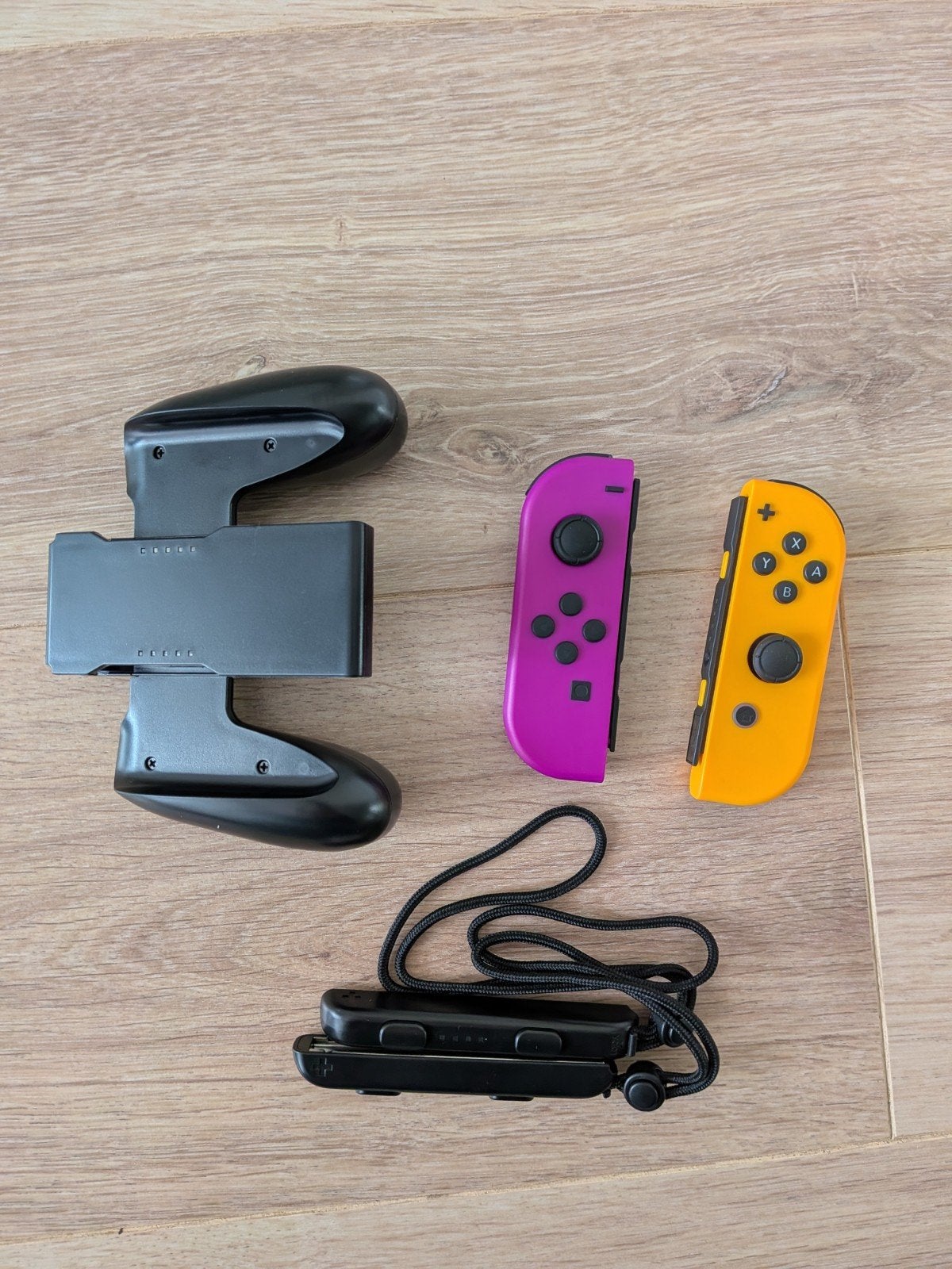 Joycons met accessoires NIEUW, Spelcomputers en Games, Games | Nintendo Switch, Overige genres, 1 speler, Nieuw, Ophalen of Verzenden