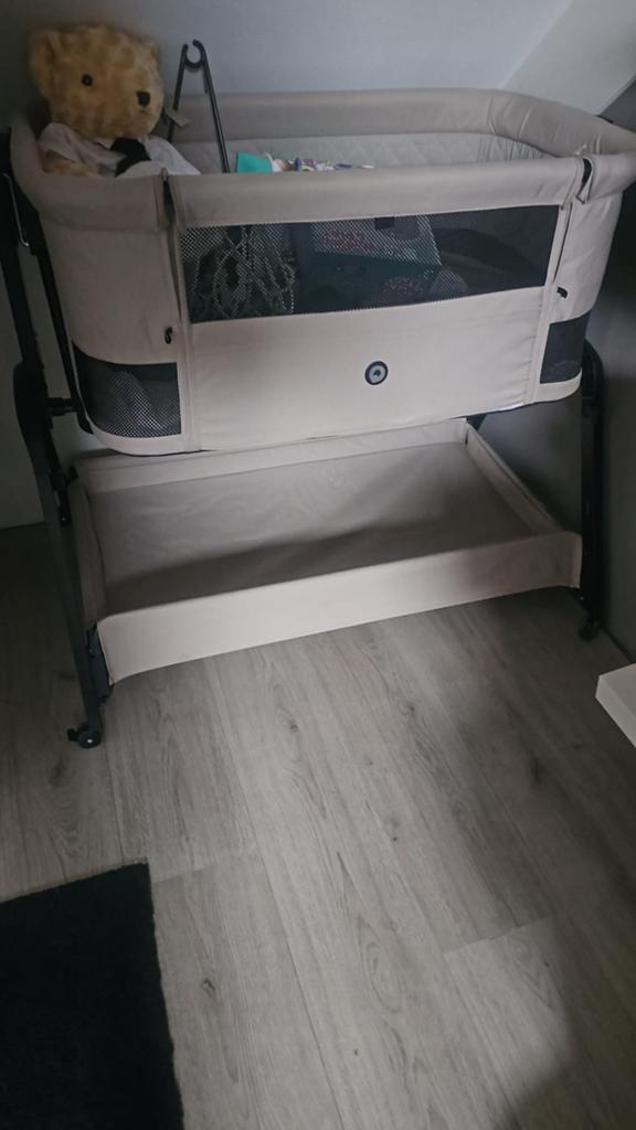 Beige co-sleeper zo goed als nieuw, Kinderen en Baby's, Babywiegjes en Ledikanten, Ophalen, Zo goed als nieuw, Wieg