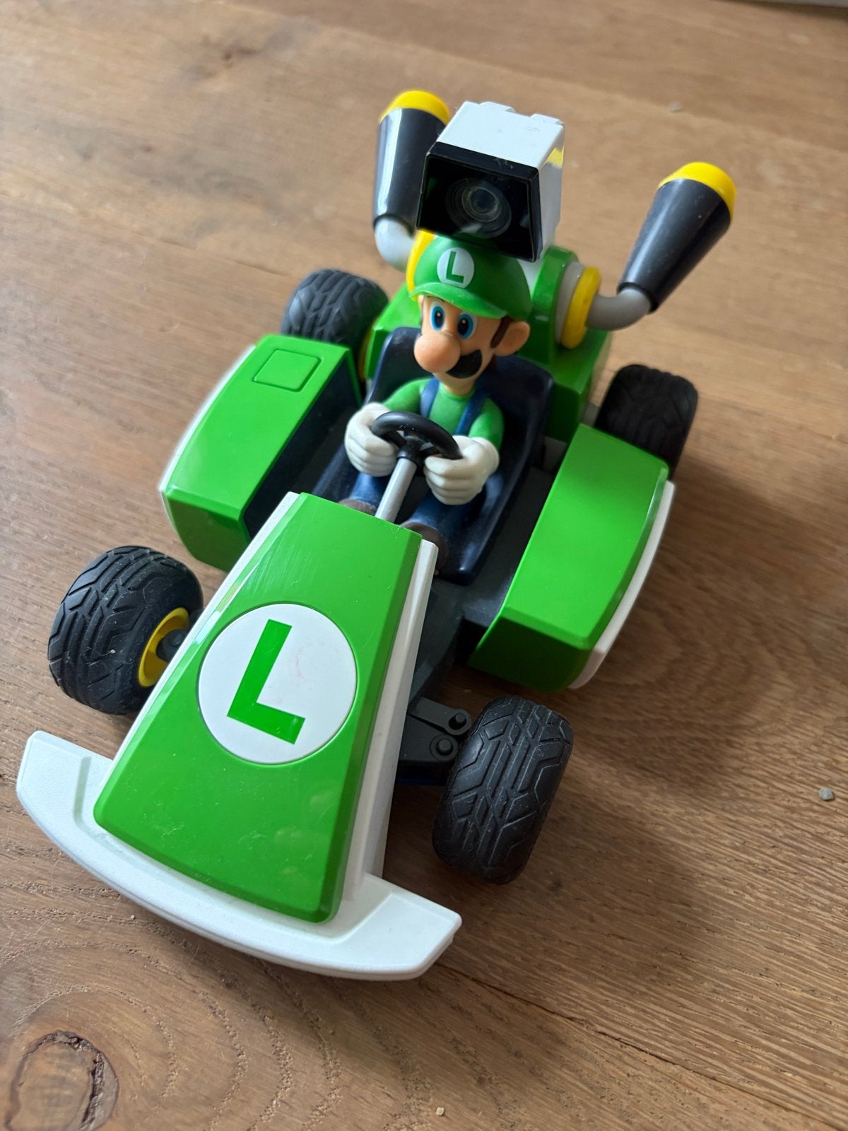 Mario Kart Live Home Circuit Luigi, Kinderen en Baby's, Speelgoed | Speelgoedvoertuigen, Zo goed als nieuw, Ophalen