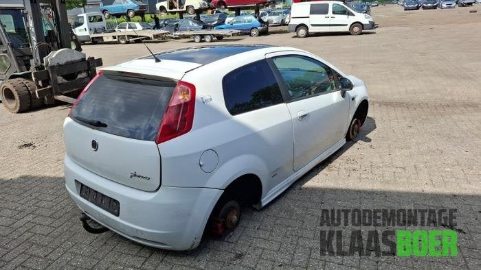 Achterbumper van een Fiat Punto Grande, Gebruikt, -, -, Ophalen of Verzenden