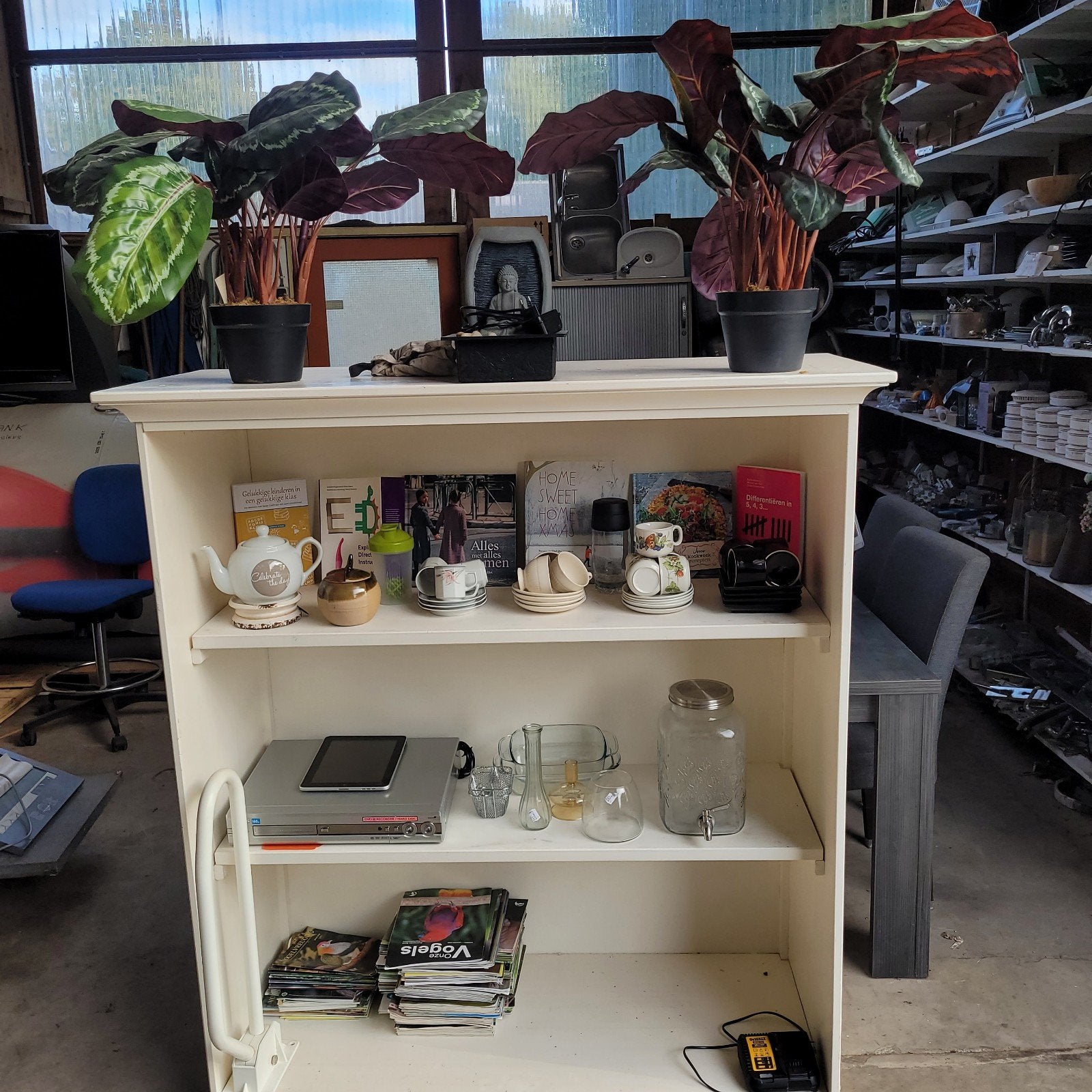 Diverse brocante en allerlei artikelen., Ophalen