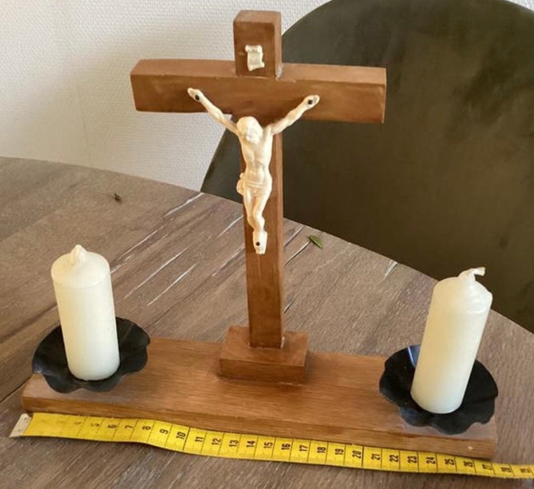 CRUCIFIX MET 2 KANDELAARS EN 2 KAARSEN,ANTIEK ,MOOI !!!!, Antiek en Kunst, Antiek | Religie, Ophalen of Verzenden